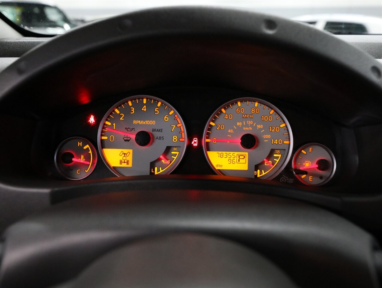 2014 Nissan Xterra PRO-4X 4x4 - Photo 41 - Addison, IL 60101