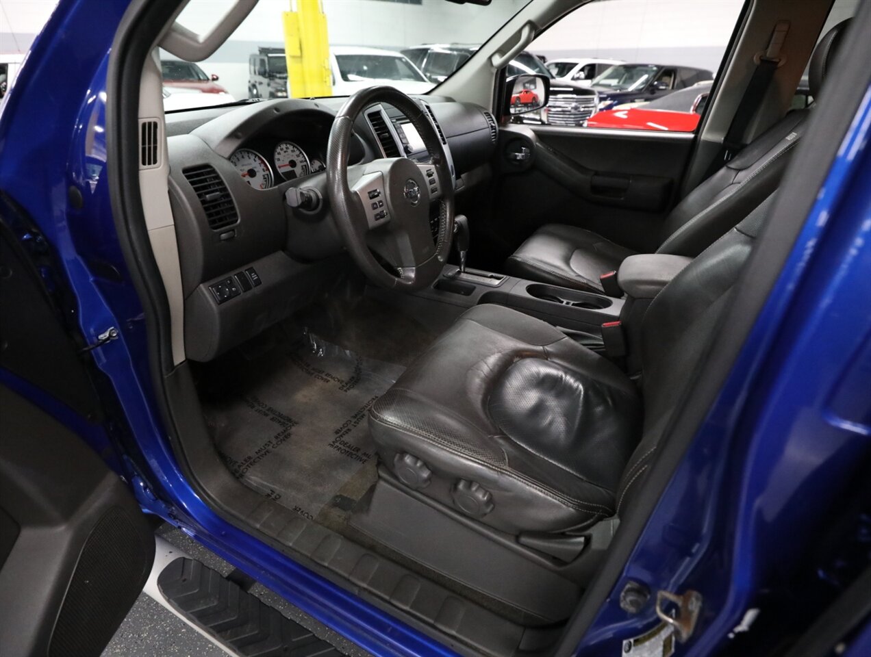 2014 Nissan Xterra PRO-4X 4x4 - Photo 31 - Addison, IL 60101