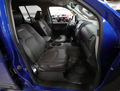 2014 Nissan Xterra PRO-4X 4x4 - Photo 21 - Addison, IL 60101