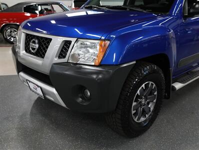2014 Nissan Xterra PRO-4X 4x4 - Photo 3 - Addison, IL 60101