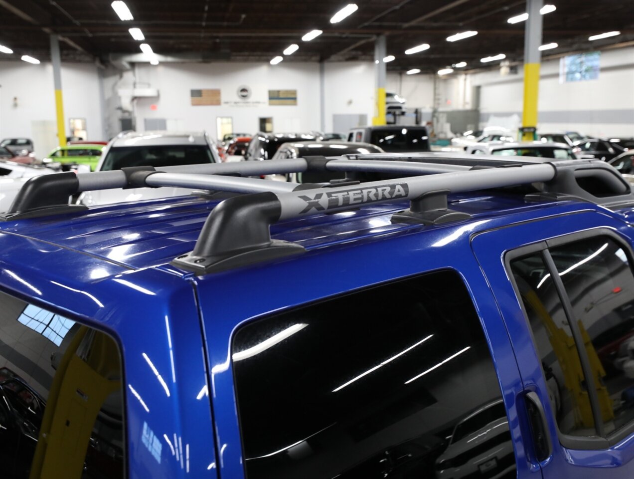 2014 Nissan Xterra PRO-4X 4x4 - Photo 11 - Addison, IL 60101