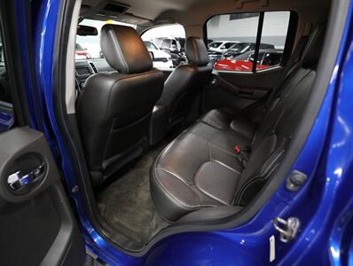 2014 Nissan Xterra PRO-4X 4x4 - Photo 27 - Addison, IL 60101