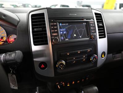 2014 Nissan Xterra PRO-4X 4x4 - Photo 36 - Addison, IL 60101