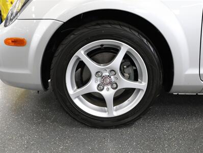 2001 Toyota MR2 Spyder   - Photo 33 - Addison, IL 60101