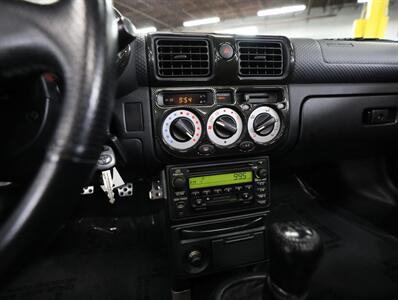 2001 Toyota MR2 Spyder   - Photo 23 - Addison, IL 60101
