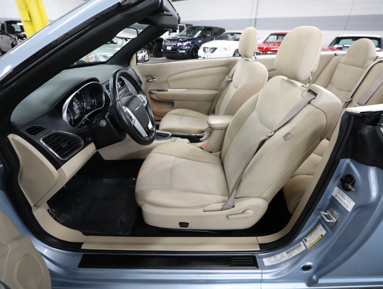 2012 Chrysler 200 Touring - Photo 25 - Addison, IL 60101