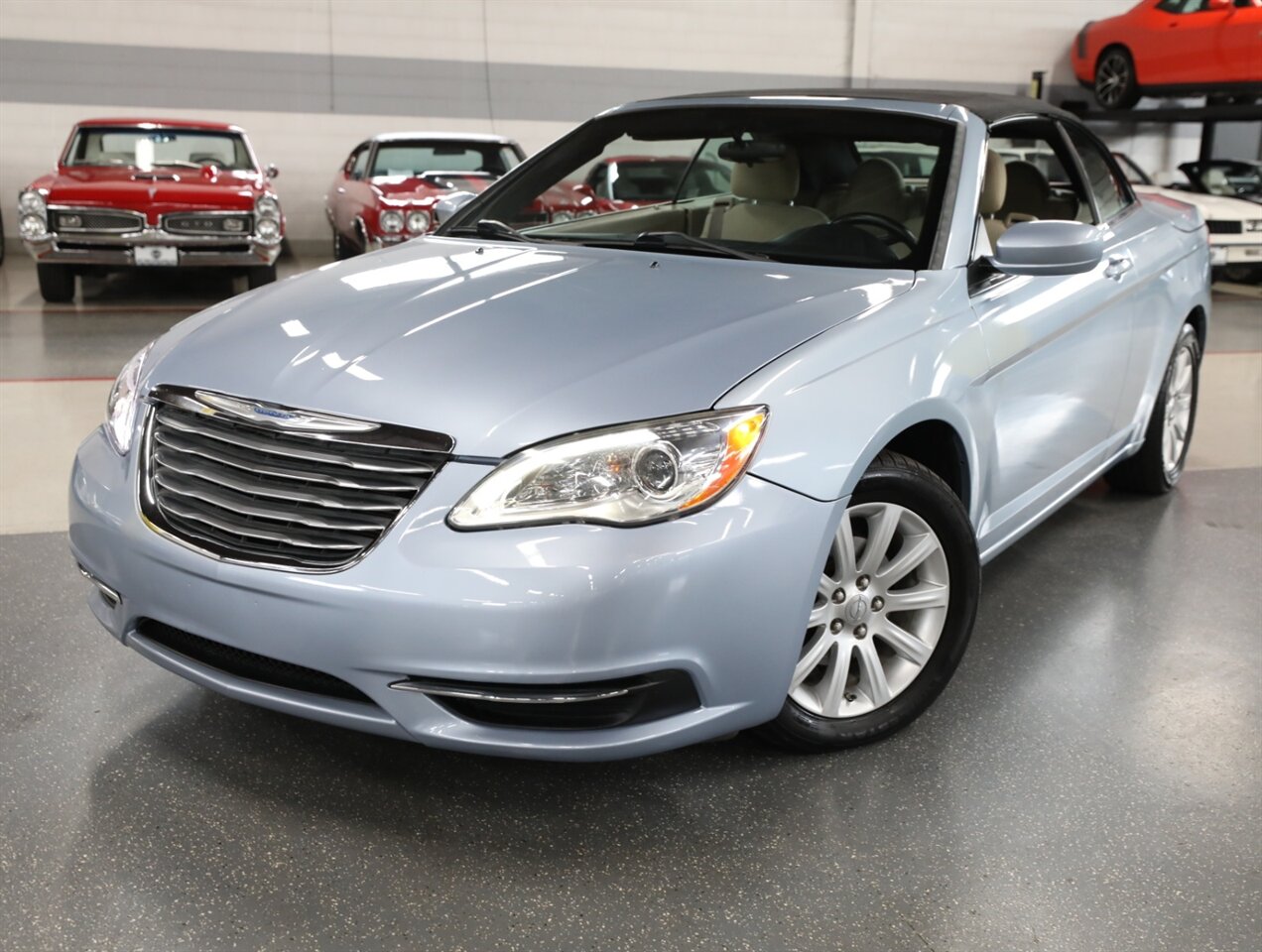 2012 Chrysler 200 Touring - Photo 31 - Addison, IL 60101