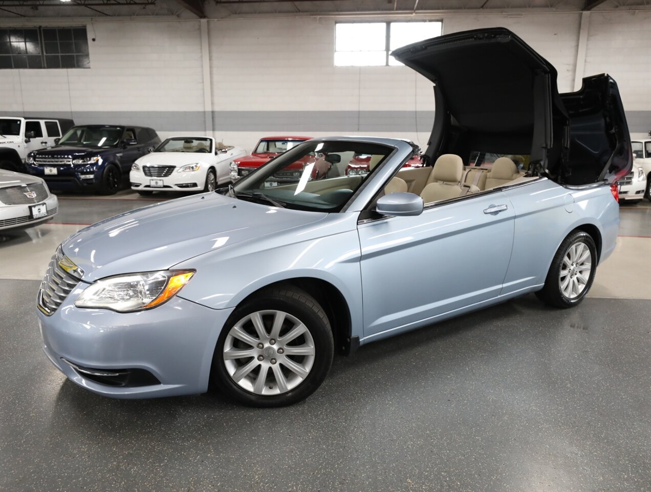 2012 Chrysler 200 Touring - Photo 34 - Addison, IL 60101