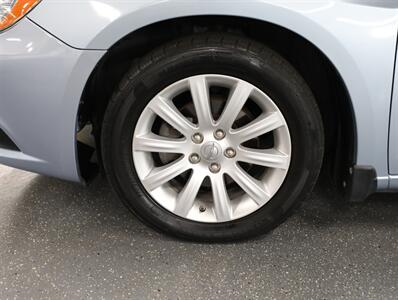 2012 Chrysler 200 Touring - Photo 37 - Addison, IL 60101