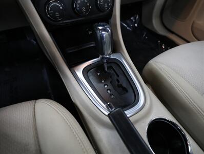 2012 Chrysler 200 Touring - Photo 26 - Addison, IL 60101