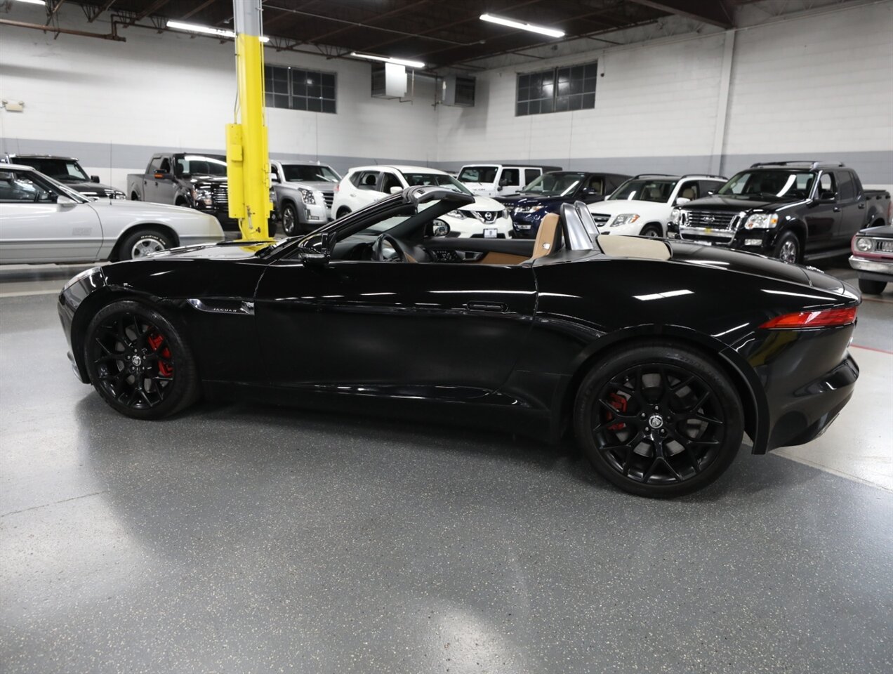 2014 Jaguar F-TYPE S - Photo 20 - Addison, IL 60101