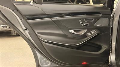 2020 Mercedes-Benz S 560 4MATIC   - Photo 33 - Addison, IL 60101