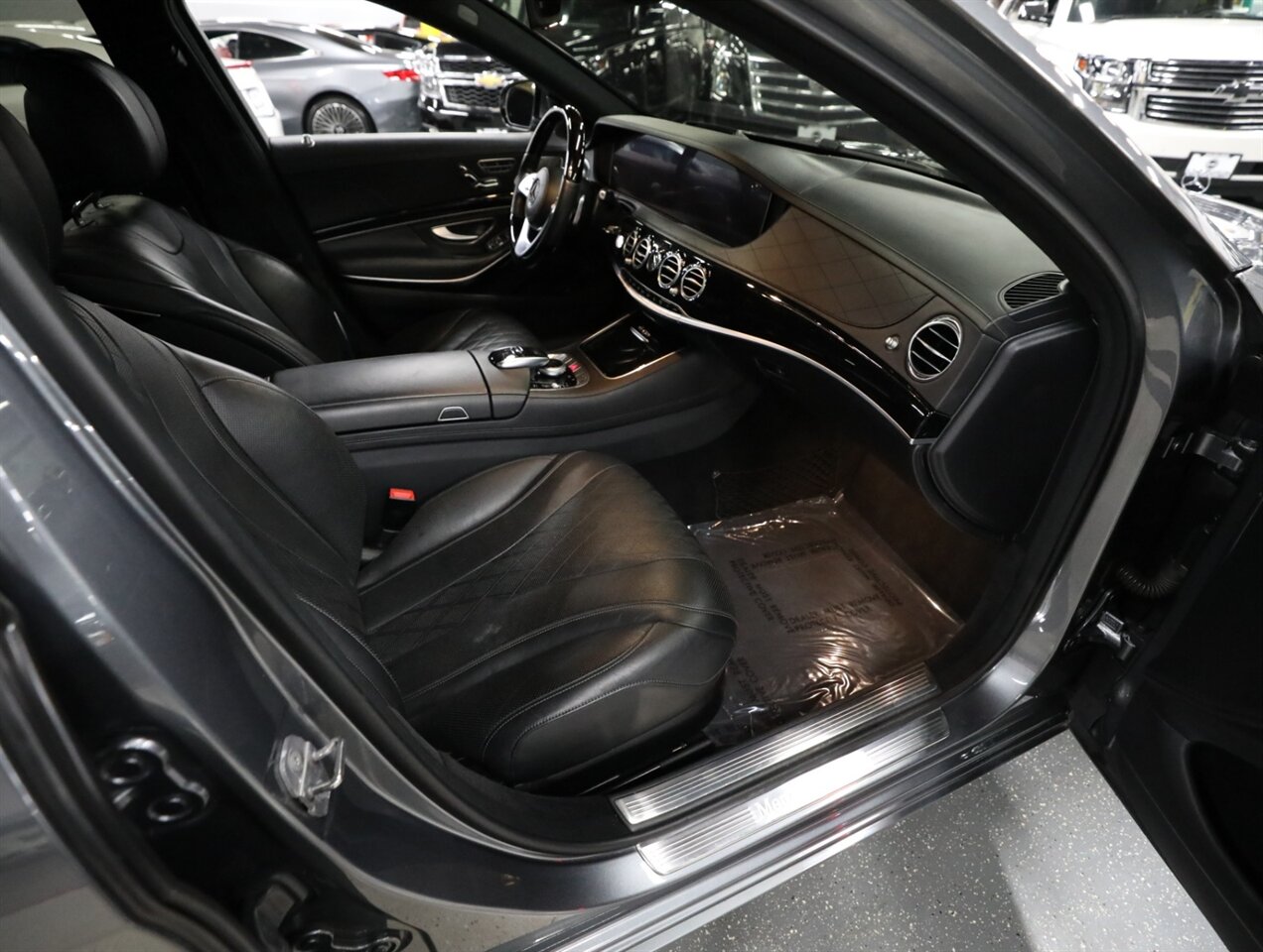 2020 Mercedes-Benz S 560 4MATIC - Photo 17 - Addison, IL 60101