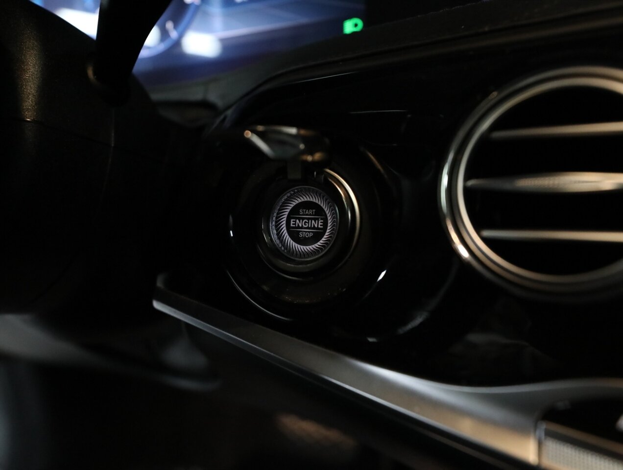 2020 Mercedes-Benz S 560 4MATIC - Photo 38 - Addison, IL 60101