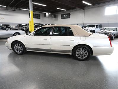 2008 Cadillac DTS Luxury I   - Photo 18 - Addison, IL 60101