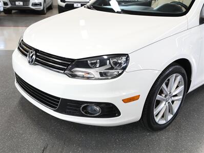 2013 Volkswagen Eos Komfort SULEV   - Photo 11 - Addison, IL 60101