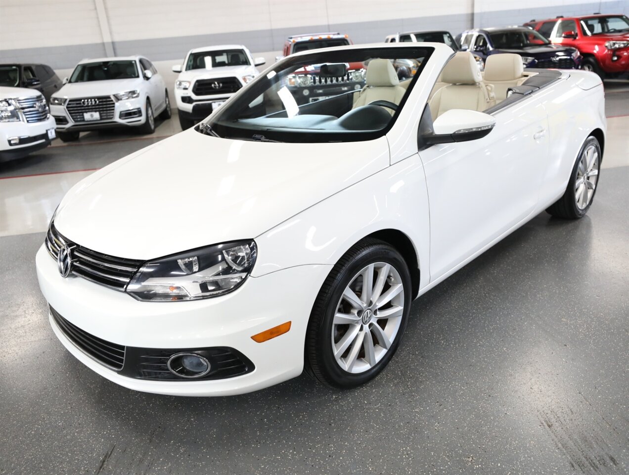2013 Volkswagen Eos Komfort SULEV - Photo 12 - Addison, IL 60101