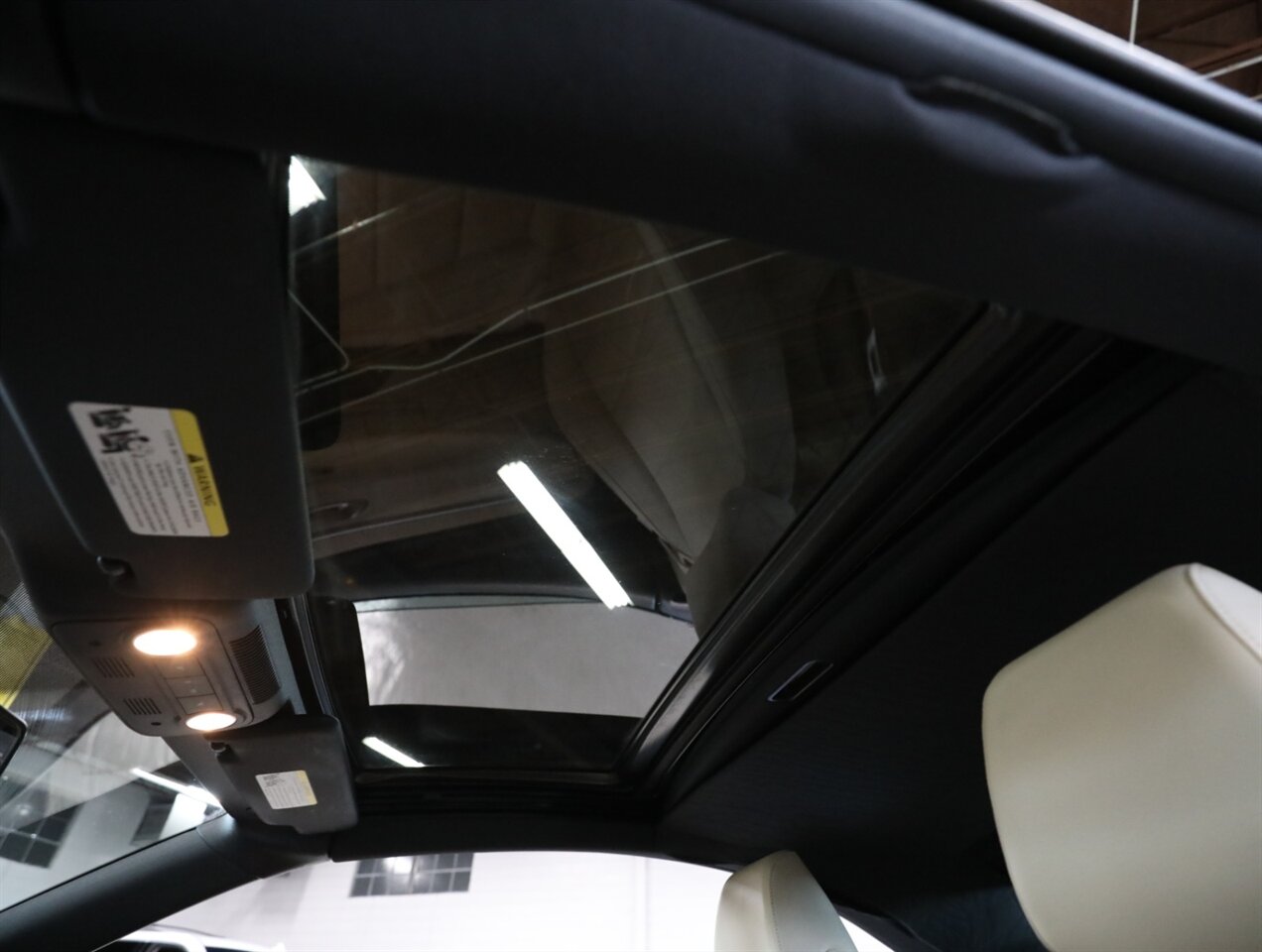 2013 Volkswagen Eos Komfort SULEV - Photo 6 - Addison, IL 60101