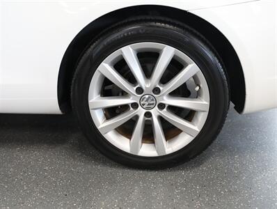 2013 Volkswagen Eos Komfort SULEV   - Photo 25 - Addison, IL 60101