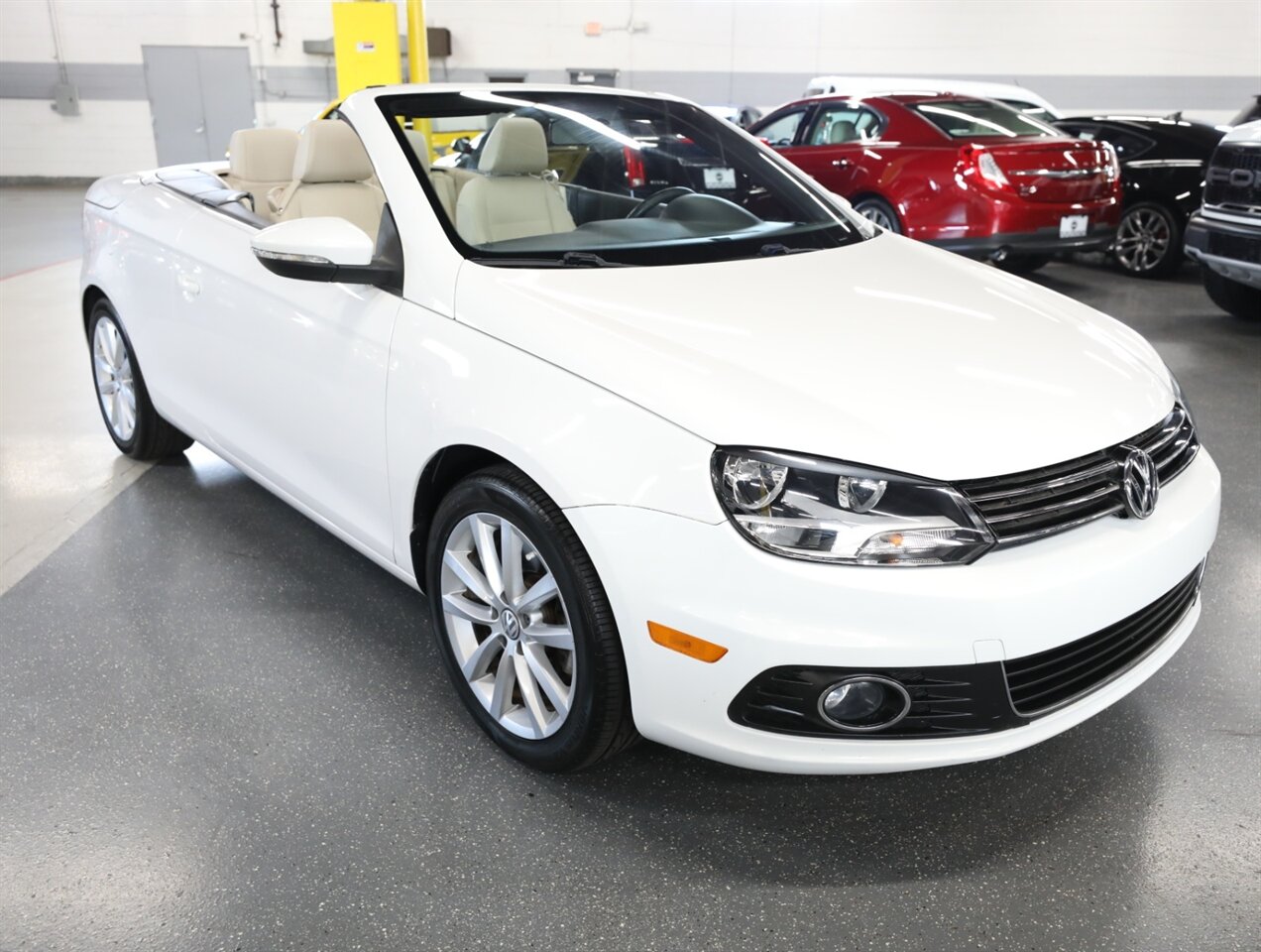 2013 Volkswagen Eos Komfort SULEV - Photo 15 - Addison, IL 60101