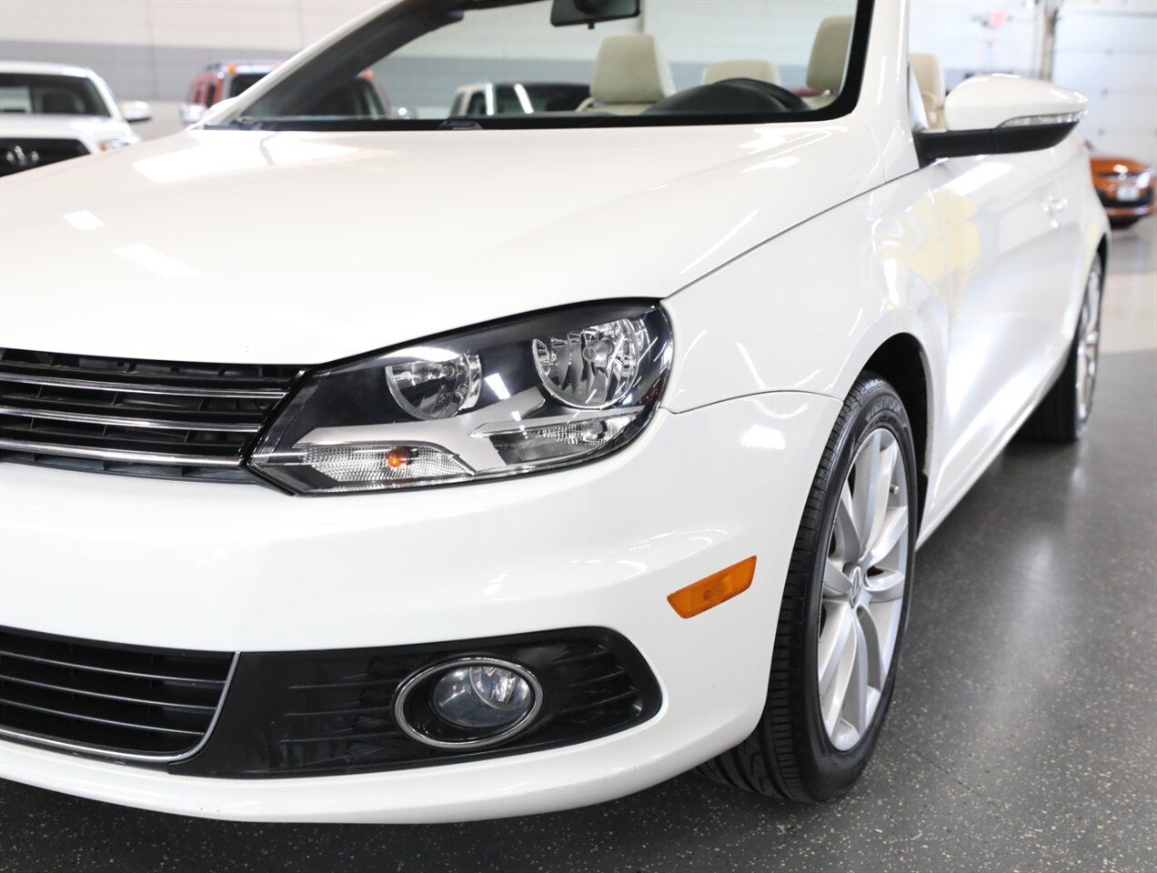 2013 Volkswagen Eos Komfort SULEV - Photo 13 - Addison, IL 60101