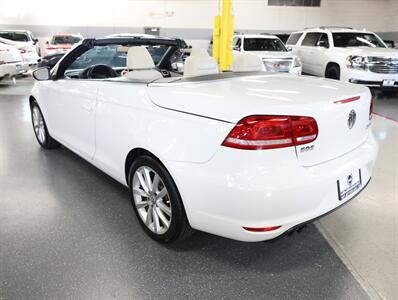 2013 Volkswagen Eos Komfort SULEV   - Photo 22 - Addison, IL 60101
