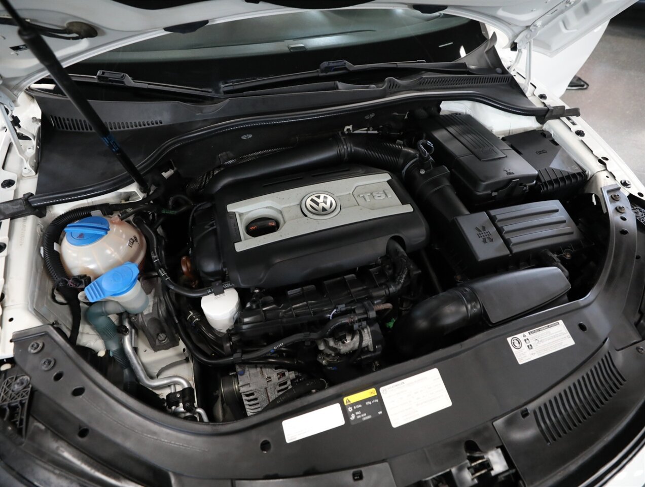 2013 Volkswagen Eos Komfort SULEV - Photo 48 - Addison, IL 60101