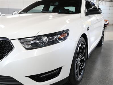 2015 Ford Taurus SHO   - Photo 5 - Addison, IL 60101
