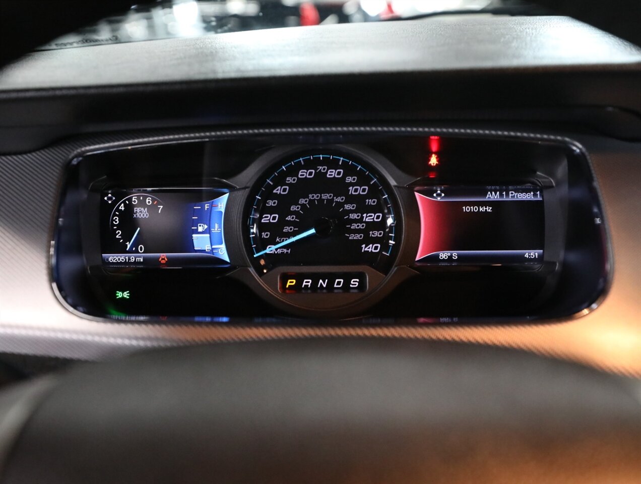 2015 Ford Taurus SHO photo 38