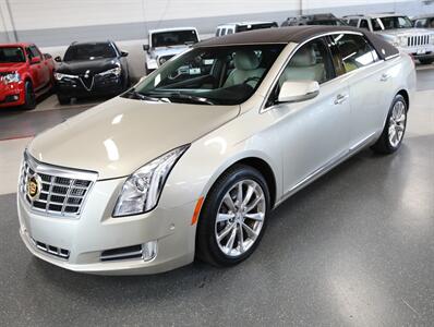 2014 Cadillac XTS Luxury Collection   - Photo 4 - Addison, IL 60101