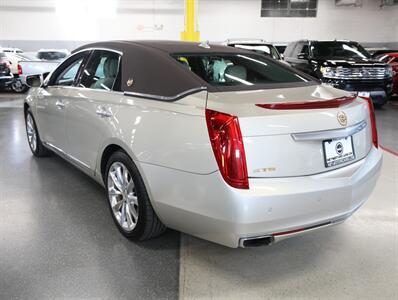 2014 Cadillac XTS Luxury Collection   - Photo 14 - Addison, IL 60101