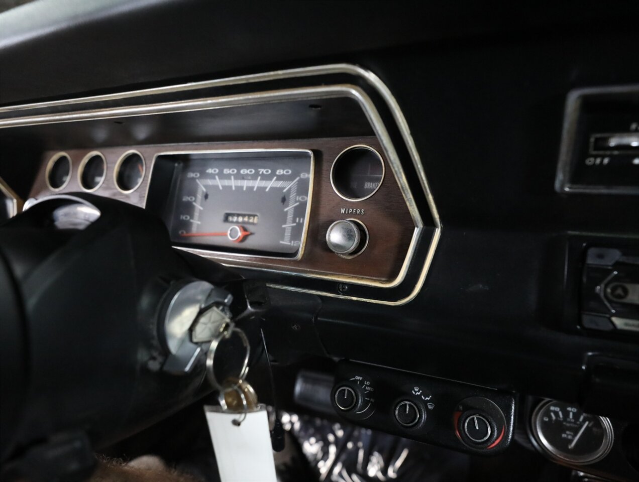 1970 Plymouth Duster - Photo 53 - Addison, IL 60101