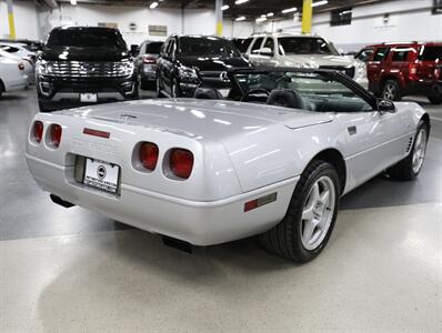 1996 Chevrolet Corvette   - Photo 14 - Addison, IL 60101