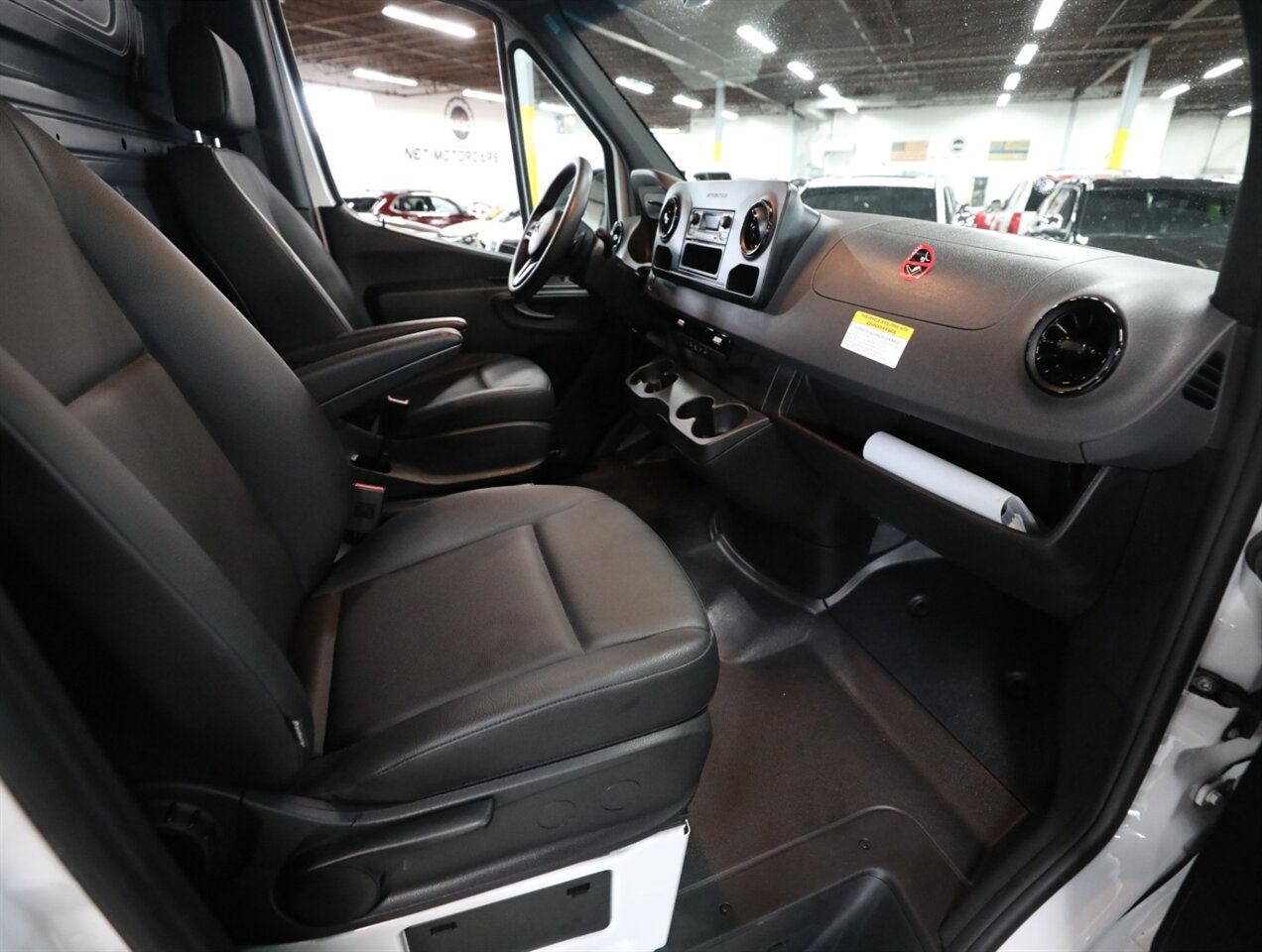 2023 Mercedes-Benz Sprinter 2500 - Photo 15 - Addison, IL 60101