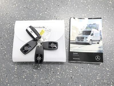 2023 Mercedes-Benz Sprinter 2500   - Photo 38 - Addison, IL 60101