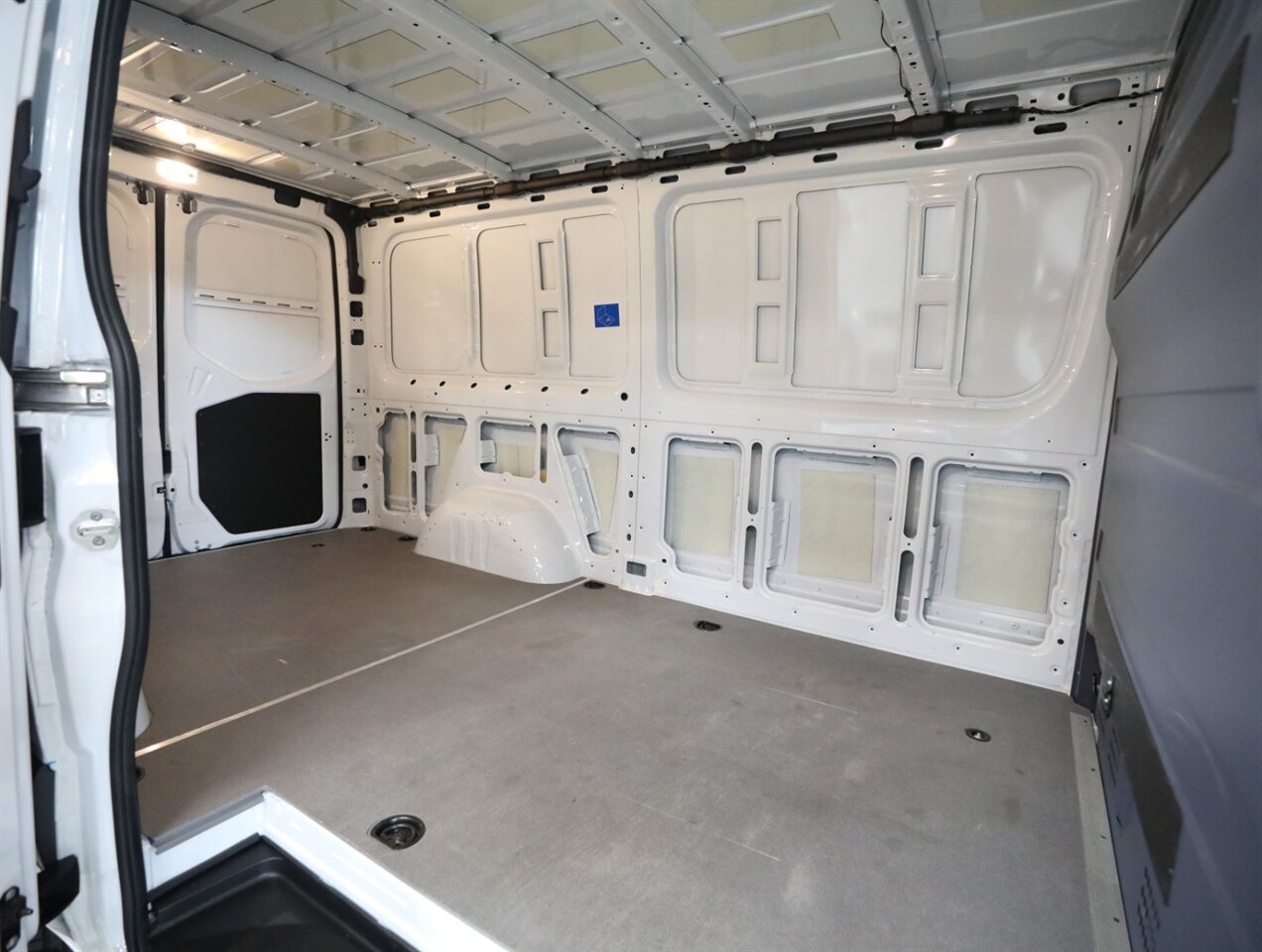 2023 Mercedes-Benz Sprinter 2500 - Photo 19 - Addison, IL 60101