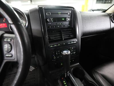 2010 Ford Explorer Sport Trac Limited   - Photo 37 - Addison, IL 60101