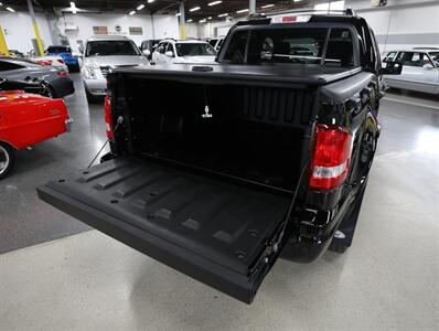 2010 Ford Explorer Sport Trac Limited   - Photo 14 - Addison, IL 60101
