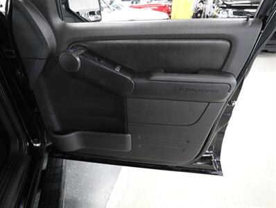 2010 Ford Explorer Sport Trac Limited   - Photo 21 - Addison, IL 60101