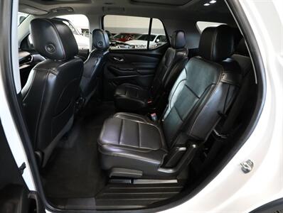 2019 Chevrolet Traverse LT Leather 4WD   - Photo 30 - Addison, IL 60101