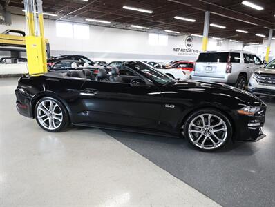 2019 Ford Mustang GT Premium Convertible   - Photo 10 - Addison, IL 60101