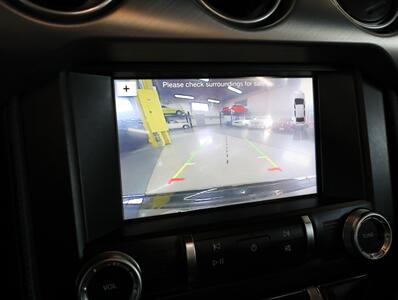 2019 Ford Mustang GT Premium Convertible   - Photo 30 - Addison, IL 60101