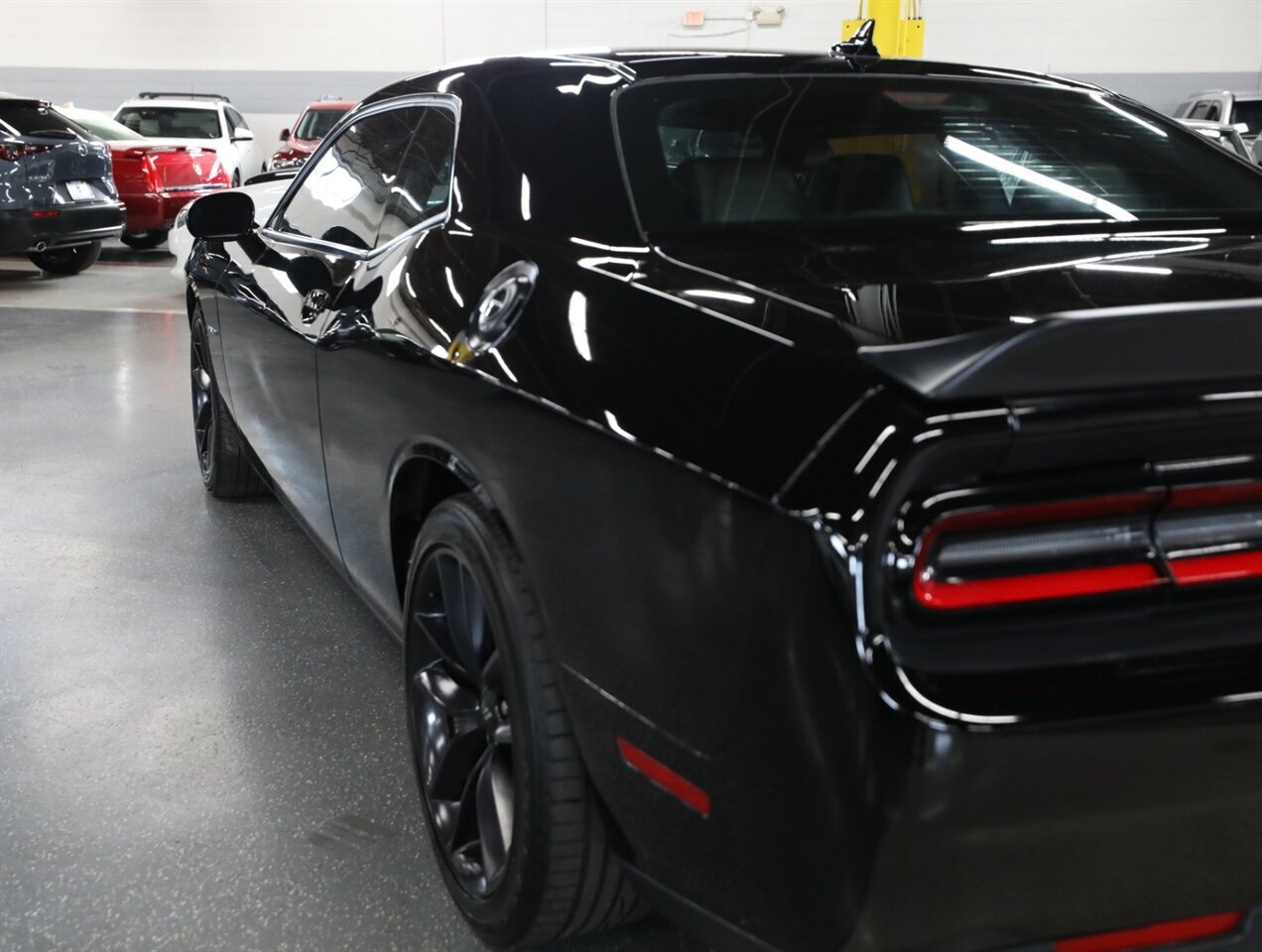 2020 Dodge Challenger R/T Shaker - Photo 19 - Addison, IL 60101