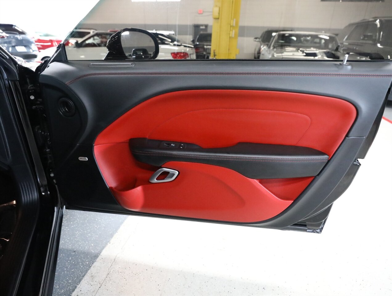 2020 Dodge Challenger R/T Shaker - Photo 21 - Addison, IL 60101