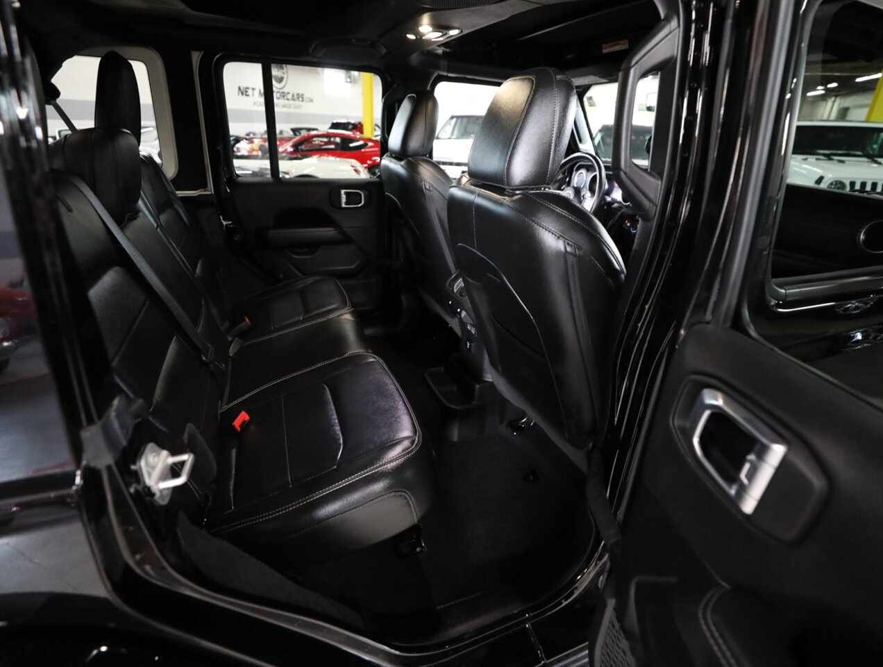 2023 Jeep Wrangler Sahara 4-Door 4x4 - Photo 23 - Addison, IL 60101