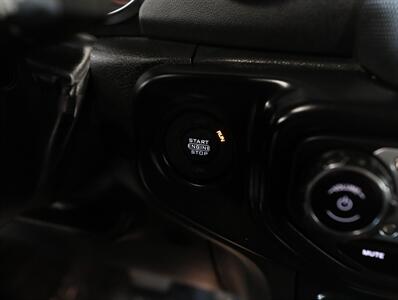 2023 Jeep Wrangler Sahara 4-Door 4x4 - Photo 39 - Addison, IL 60101