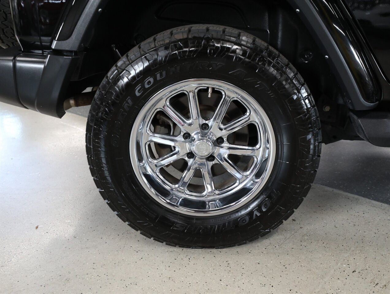 2023 Jeep Wrangler Sahara 4-Door 4x4 - Photo 54 - Addison, IL 60101