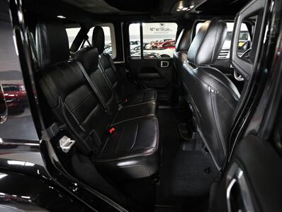 2023 Jeep Wrangler Sahara 4-Door 4x4 - Photo 24 - Addison, IL 60101