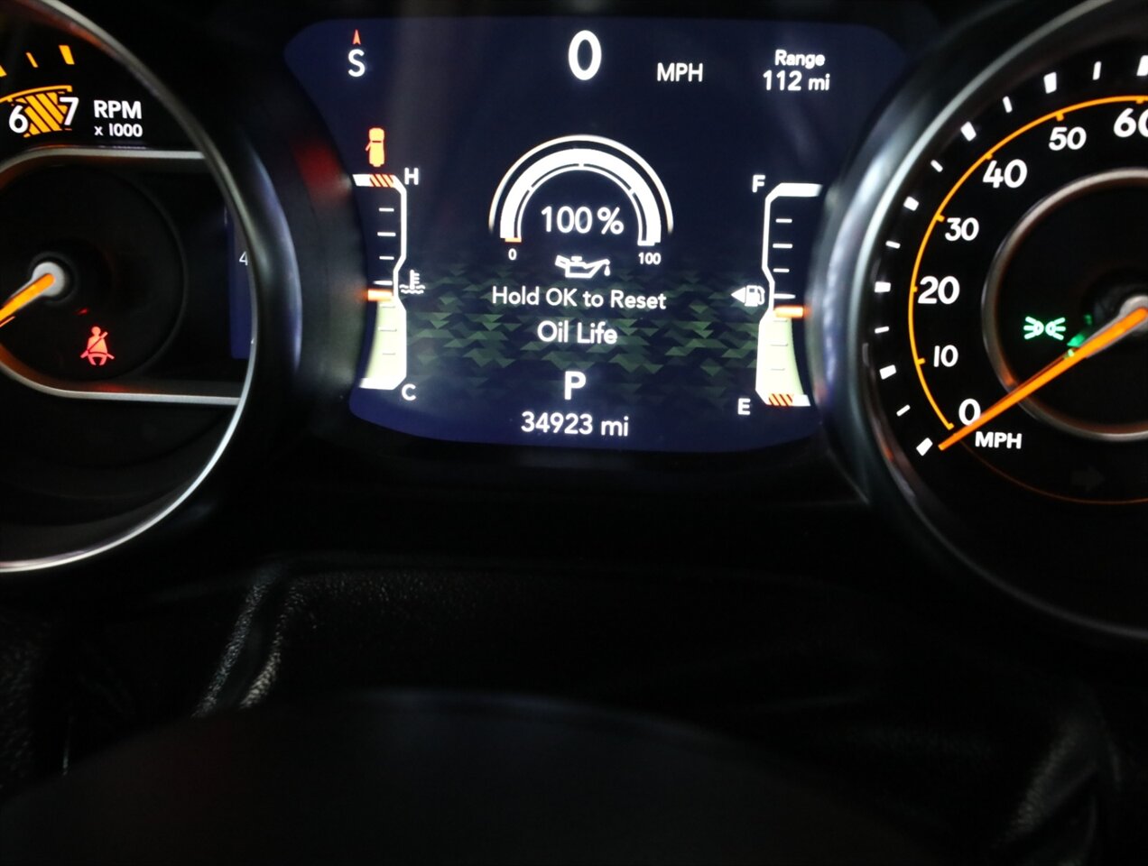 2023 Jeep Wrangler Sahara 4-Door 4x4 - Photo 49 - Addison, IL 60101