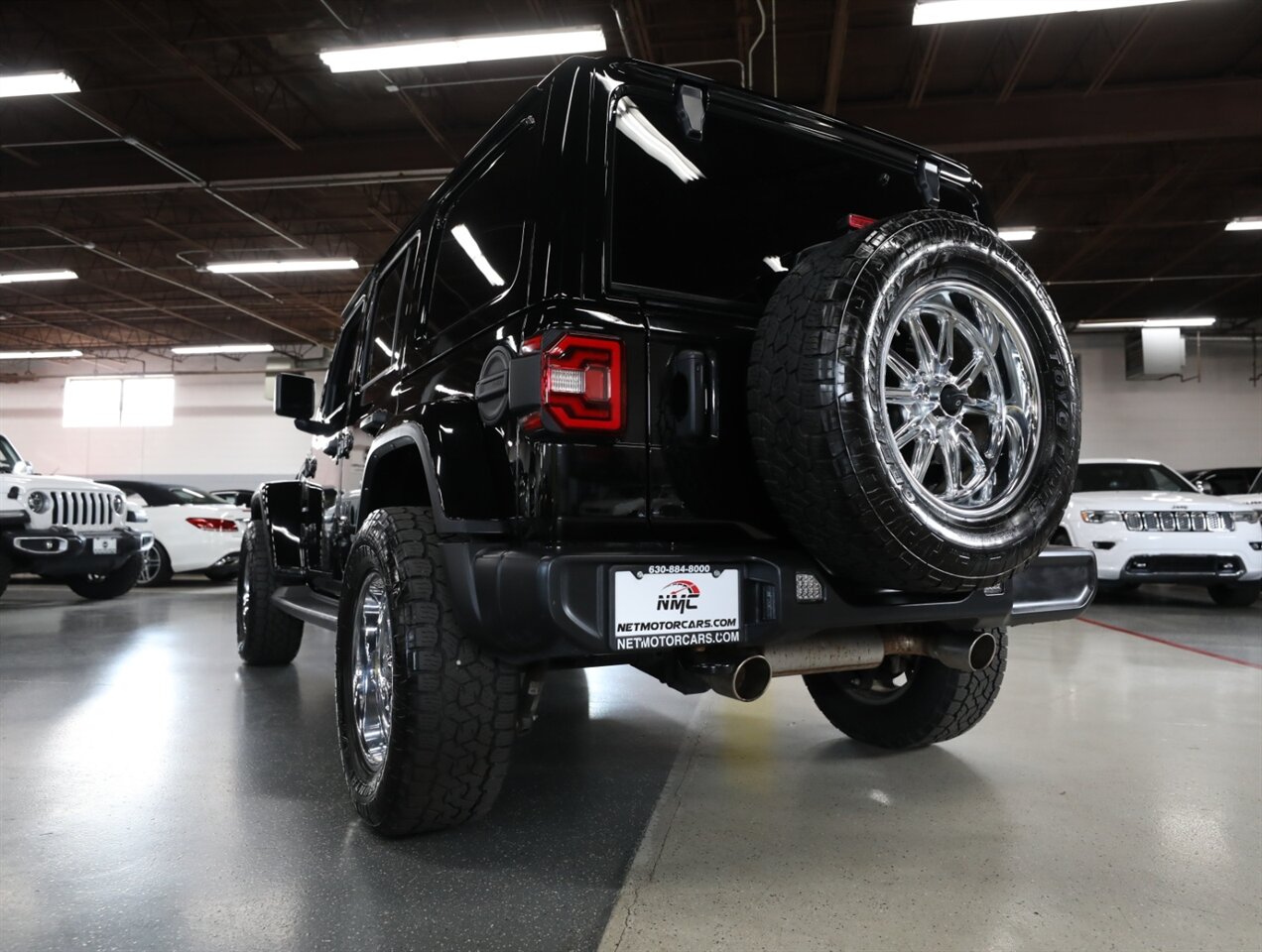 2023 Jeep Wrangler Sahara 4-Door 4x4 - Photo 14 - Addison, IL 60101